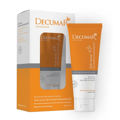 Gel rửa mặt Decumar Advanced Anti-Acne Oil Control (Tuýp 50g) làm sạch nhẹ nhàng, giúp kiểm soát bã nhờn, ngăn ngừa mụn