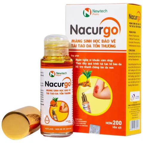Dung dịch xịt bảo vệ và tái tạo da Nacurgo (Chai 12ml) giúp hỗ trợ làm lành vết thương nhanh chóng và hạn chế để lại sẹo