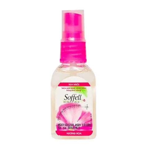 Xịt chống muỗi Soffell Hương Hoa (Chai 80ml) giúp bảo vệ cơ thể khỏi muỗi đốt trong thời gian dài