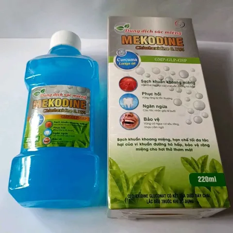 Nước Súc Miệng MEKODINE (Chai 220ml) giúp kháng khuẩn miệng, họng, ngăn ngừa và khử mùi hôi.