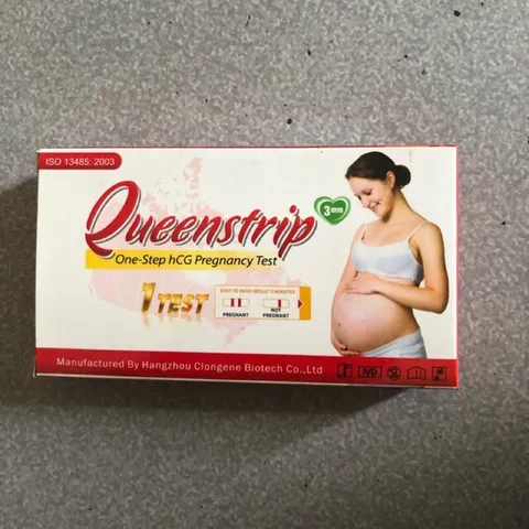 QUE THỬ THAI QUEENSTRIP (Hộp 1 Que) Chính xác, nhanh chóng, tiện lợi, dễ sử dụng.