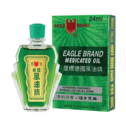 Dầu gió xanh Con Ó Eagle Brand Medicated Oil (Chai 24ml) Giảm đau nhức đầu, chóng mặt, đau lưng hoặc đau bụng.