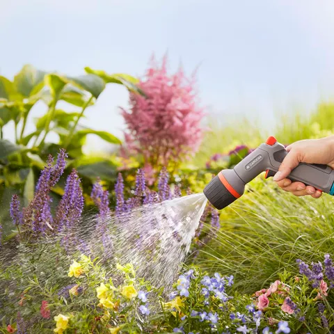 Vòi tưới cây 4 chức năng Gardena 18304-20