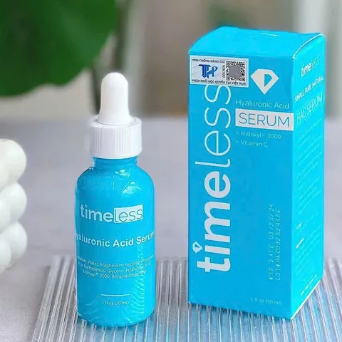 Tinh Chất Cấp Ẩm Dưỡng Trắng Da Timeless Hyaluronic Acid + Vitamin C Serum 30ml [hàng nhập khẩu]