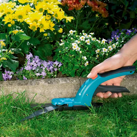 Kéo cắt cỏ cầm tay Gardena 08733-20 810745
