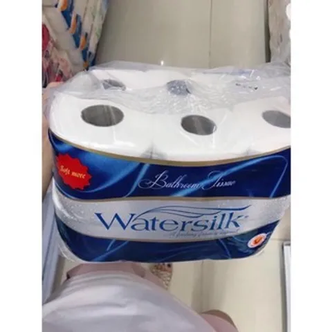 Lốc 12 cuộn Giấy vệ sinh công nghệ xanh Watersilk 811629