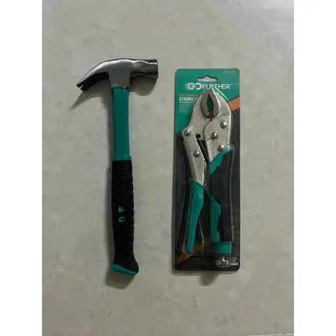 Combo 1 búa và 1 kìm bấm 812124