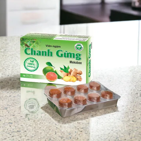 Viên ngậm ho Chanh Gừng Mekobee (Hộp 16 viên) Hỗ trợ giúp bổ phế, giảm ho, long đờm, giúp làm ấm đường hồ hấp. 812322