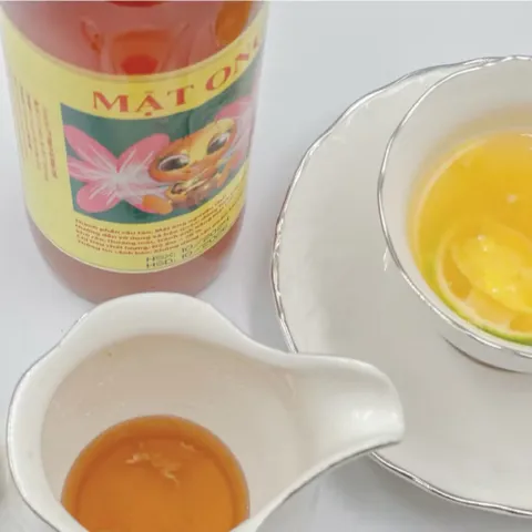 Mật Ong nguyên chất Tây Bắc Bảo Châu (Chai 650ml) Pha trà chanh mật ong giải khát, nguyên liệu làm bánh, tẩm ướp gia vị