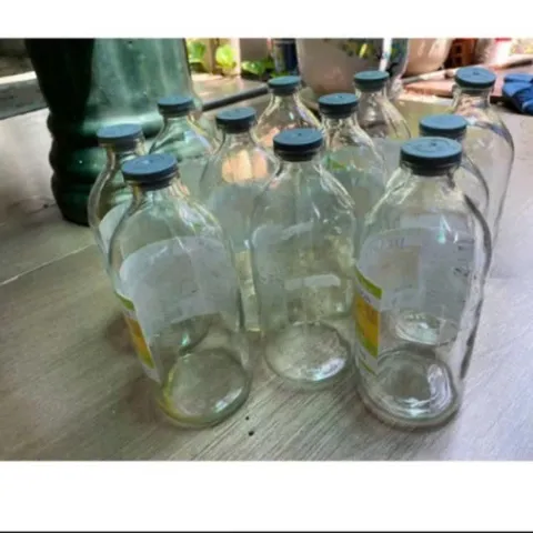 [Combo chai] Vỏ chai nước biển 250ml-500ml hỗ trợ tháo nắp vàng nuôi cá lia thia, betta, bảy màu, cắm hoa