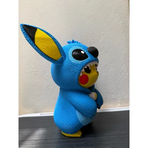 MÔ HÌNH PIKACHU COSPLAY STITCH – IN 3D PETG CAO 30CM