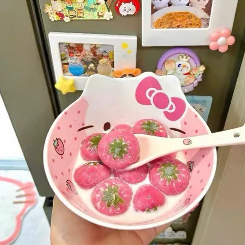 BỘ BÁT ĂN DẶM KÈM THÌA DĨA HÌNH HELLO KITTY HỒNG SIU CUTE - Tô Ăn Cơm, Đựng Salad, Ngũ Cốc Cho Bé Và Dân Văn Phòng
