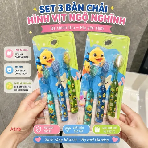 COMBO 3 BÀN CHẢI ĐÁNH RĂNG HÌNH VỊT CON NGỘ NGHĨNH - Lông Mềm Mại, Cán Pha Lê Chống Trượt Cho Bé Yêu