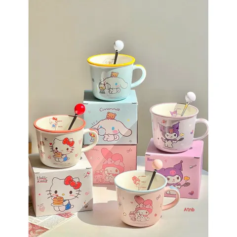[Mã M08] Cốc Sứ Kèm Thìa Sanrio Siêu Cute - Ly Sứ 340ml Hình Hello Kitty, Kuromi, My Melody, Cinnamoroll Làm Quà Tặng