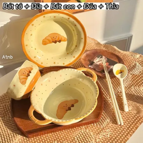 Bộ Bát Đĩa Gốm Sứ Decor Dễ Thương - Trọn Bộ Bát Tô Có Quai Ăn Mì, Bát Con Ăn Cơm, Đĩa Sứ, Thìa Đũa Họa Tiết Bánh Mì Cute