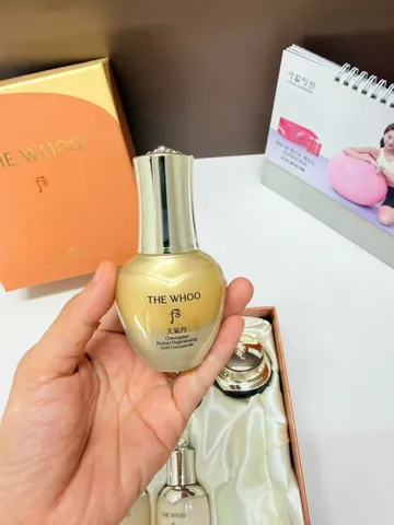Set kem dưỡng cao cấp tái sinh Whoo Cheongidan Radiance Regenerating