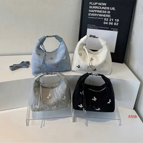 Túi Xách Nữ Sang Chảnh Gắn Họa Tiết 🦋 - Tặng Dây Đeo Thời Trang 813811