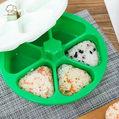 Bộ Khuôn Cơm Tam Giác Bộ 6 Khuôn Làm Cơm Nắm Onigiri, Khuôn Ép Cơm Bento Tạo Hình Dễ Thương Cho Bé Ăn Dặm 813834