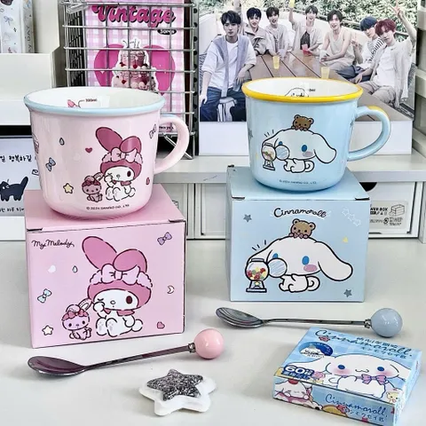 [Mã M08] Cốc Sứ Kèm Thìa Sanrio Siêu Cute - Ly Sứ 340ml Hình Hello Kitty, Kuromi, My Melody, Cinnamoroll Làm Quà Tặng 813858
