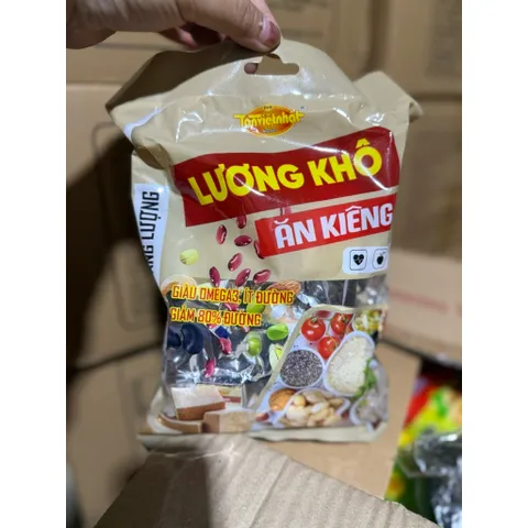 1Kg Lương Khô Siêu Ngon - Snack Dinh Dưỡng Cho Mọi Lứa Tuổi 814144