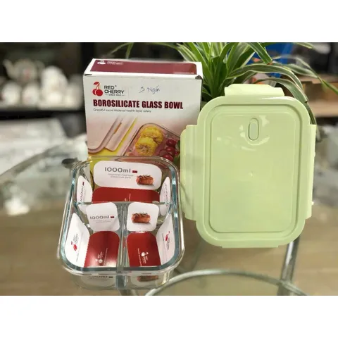 Hộp Cơm Thủy Tinh 3 Ngăn Chịu Nhiệt RED CHERRY 1040ml – Hộp Đựng Thức Ăn Chia Ngăn Mang Đi Làm, Quay Lò Vi Sóng Cao Cấp 814312