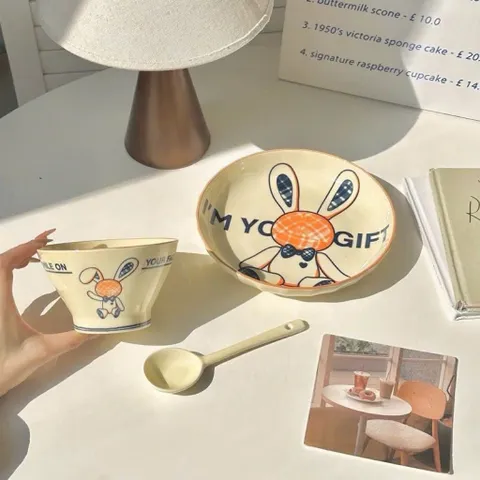 Bộ Bát Đĩa Sứ 4 Món Cao Cấp Hình Thỏ Bunny Vintage – Set Đồ Ăn Sứ Chống Nóng Gồm Bát, Đĩa, Thìa, Đũa Decor Bàn Ăn 814343
