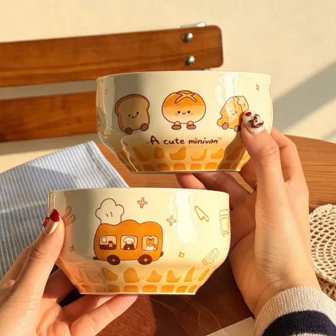 Set 4 Bát Kèm 4 Thìa Sứ Phong Cách Hàn Quốc Họa Tiết Bánh Mì Siêu Cute - Chén Ăn Cơm, Đựng Cháo, Ngũ Cốc Decor Bàn Ăn 814394
