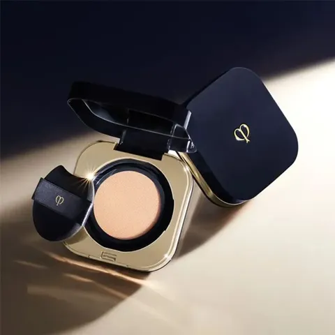 Lõi Phấn Nước Clé De Peau Teint Eclat Radiant Cushion Foundation Tông Tự Nhiên I10 814532