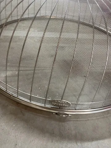 Lồng Bàn Lưới Inox Cao Cấp