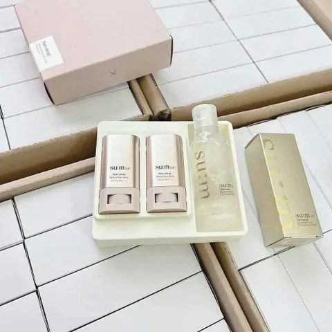 Set chống nắng Su:m 37 Sun-away Velvet Sun Stick bảo vệ da SPF50+/PA++++ 🧧 Giá sốc tại đây