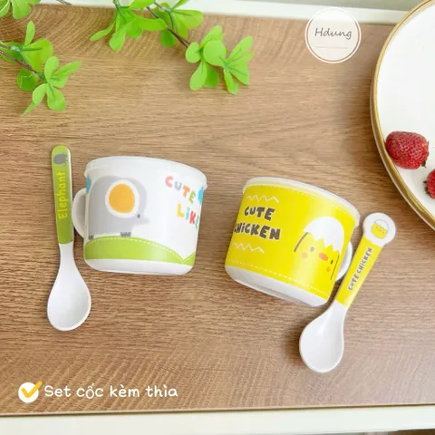 Set cốc có nắp kèm thìa sợi tre hình thú dễ thương cho bé