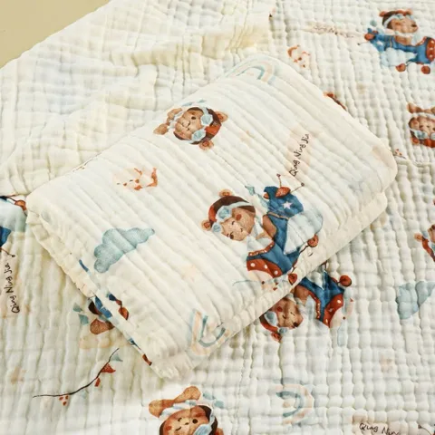 Chăn không viền xô 6 lớp xuất Nhật cực đẹp cho bé