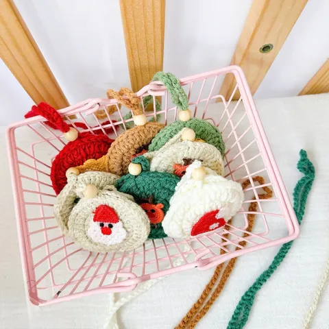 Túi len móc đựng tỏi tránh vía cho bé siêu xinh mẫu mới