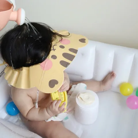 Mũ Gội Đầu Chắn Nước Cho Bé, Điều Chỉnh Size Dễ Dàng
