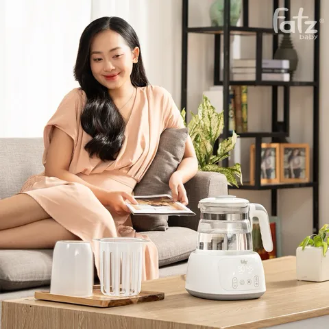 Máy đun và hâm nước pha sữa điện tử Quick 16