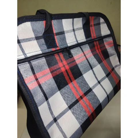 [HÀNG CÓ SẴN] Túi góc bầu hai ngăn có lưới đựng nước (30x24x14)