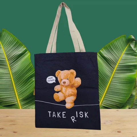 Túi tote in hình Gấu TAKE RISK hai mặt, có một ngăn kéo