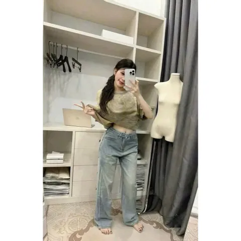 Quần jean dài - Quần jean / denim ống rộng dài 97cm wash bụi thêu chữ X phong cách retro, hàn quốc, cá tính, năng động