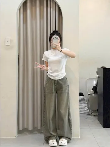 Quần jean dài - Quần jean/denim ống rộng 48cm dài 97cm wash nhẹ thêu USA phong cách retro, hàn quốc, cá tính, năng động