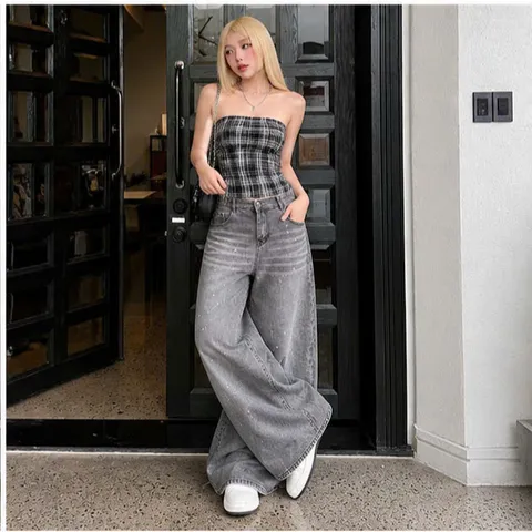 Quần jean dài - Quần jean/denim ống rộng 34cm wash xám phối sơn nổi bật, thiết kế thời thượng tôn dáng che khuyết điểm