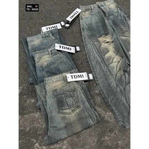 Quần jean dài - Quần denim form suông dài 103cm wash khói rách kiểu vân nhăn line cong phong cách đường phố, cá tính