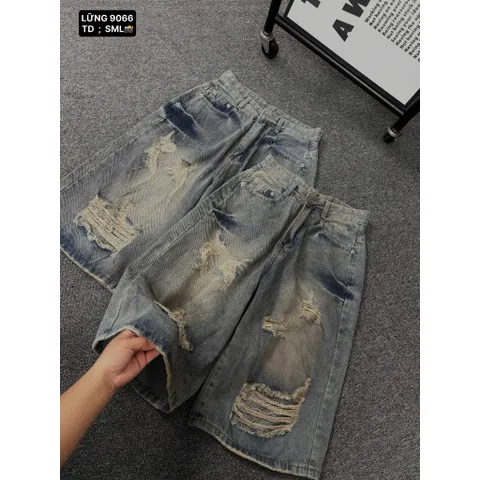 Quần Jean đùi - Quần Lửng chất Jean / Denim màu xanh gam màu trẻ trung phối wash rách vệt sơn nâu siêu bụi, cá tính 28