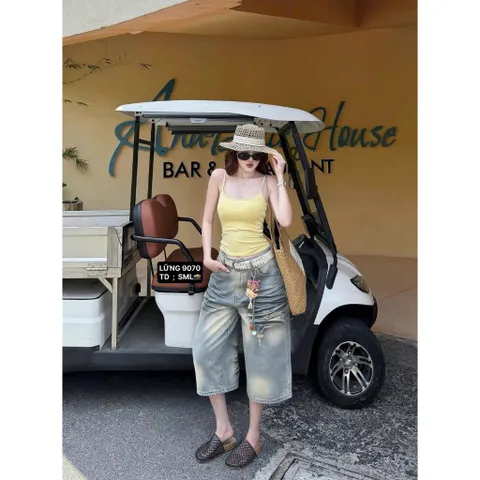 Quần jean đùi - Quần jean ngố cá tính, năng động phong cách đường phố, retro, quần ngố wash xước vệt sơn đen độc lạ LC29