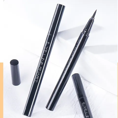 Bút kẻ mắt nước siêu mảnh Hanru Delicate Smooth Eyeliner 0.5g