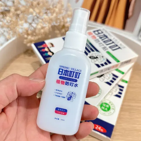 Xịt chống muỗi và côn trùng Spring Village Nhật Bản 70ml Chống muỗi cho bé và người lớn suốt 8h