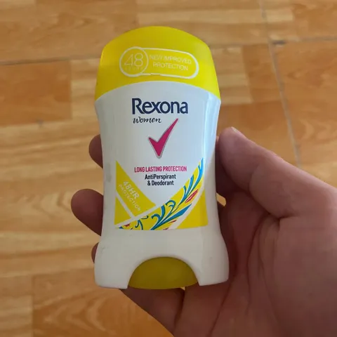 Lăn khử mùi cho nữ Rexona Clinical Protection