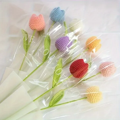 Bó hoa tulip len 1 bông làm quà tặng