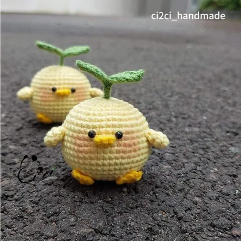 Móc Khóa Vịt Len Handmade Treo Balo, Túi Xách – Quà Tặng Dễ Thương