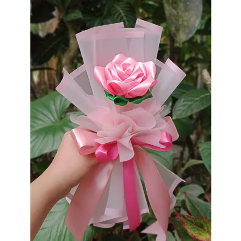 Bó hoa hồng 1 bông ruy băng xinh – quà tặng 20/10 / 8/3 / Valentine