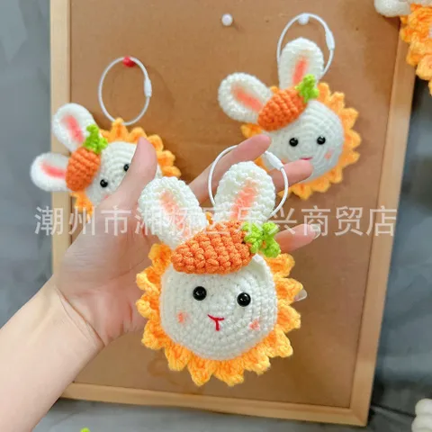 Móc khóa len thỏ cà rốt treo balo, túi xách, làm quà tặng